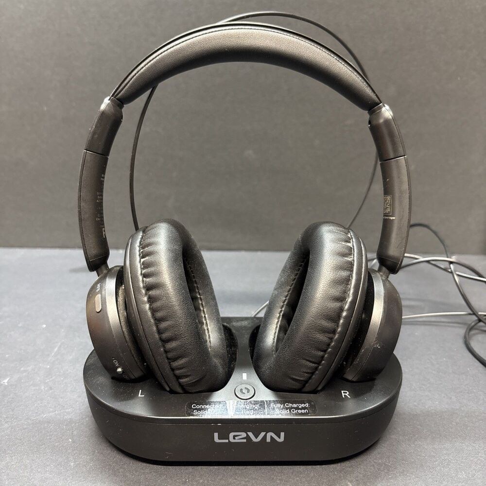 LEVN Wireless Bluetooth Headphones LE-HS018 with Transmitter Charging Dock Black